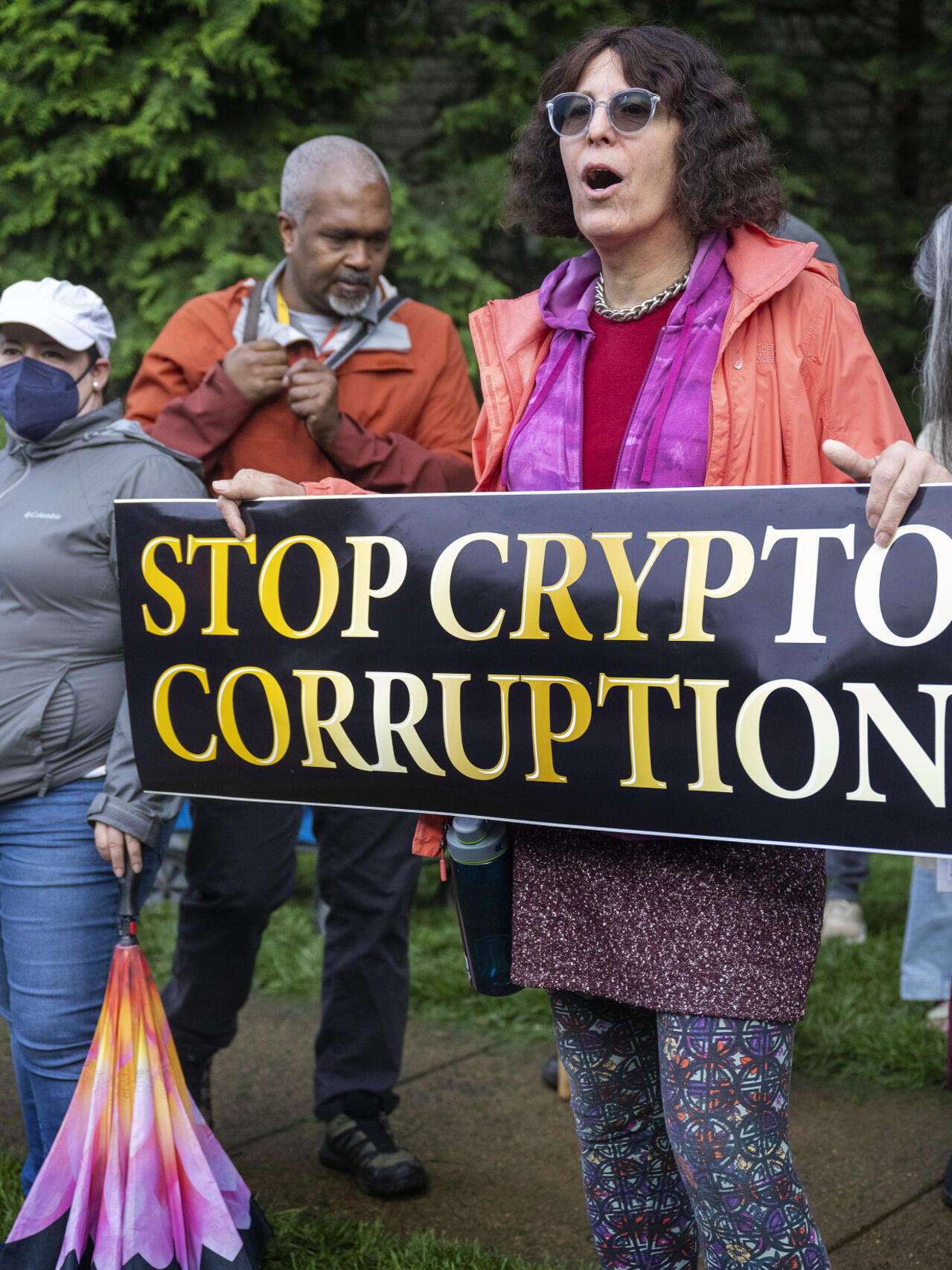 Trump et ses entreprises de crypto-monnaies : une spirale de corruption sans précédent